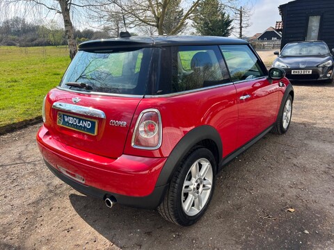 Mini Hatch COOPER 15