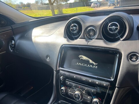 Jaguar XJ D V6 LUXURY 56