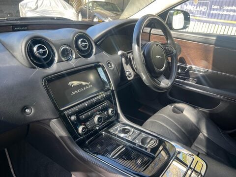 Jaguar XJ D V6 LUXURY 34