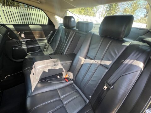 Jaguar XJ D V6 LUXURY 43