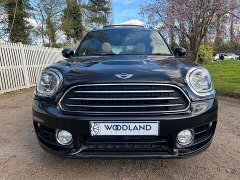 Mini Countryman COOPER 7