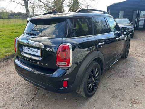Mini Countryman COOPER 15
