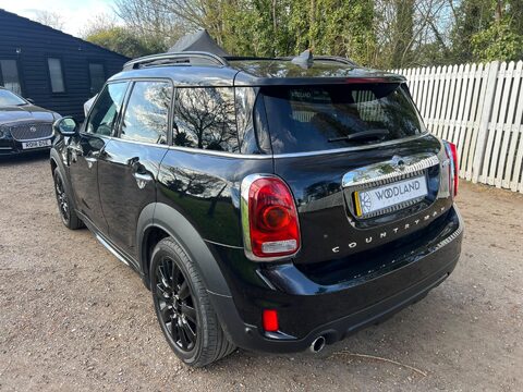 Mini Countryman COOPER 4