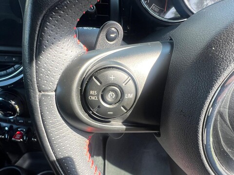 Mini Hatch COOPER S 44