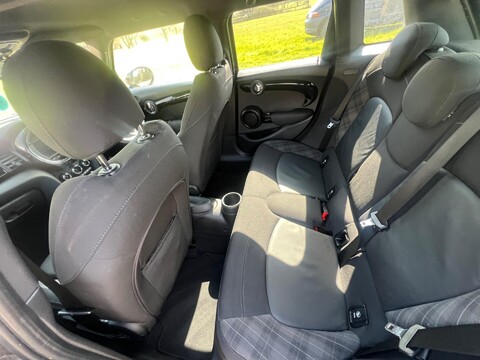 Mini Hatch COOPER S 52