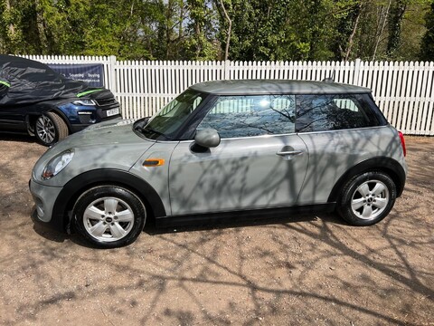 Mini Hatch COOPER 10