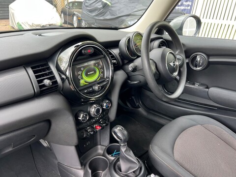 Mini Hatch COOPER 40
