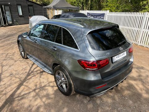 Mercedes-Benz GLC GLC 220 D 4MATIC AMG LINE 19