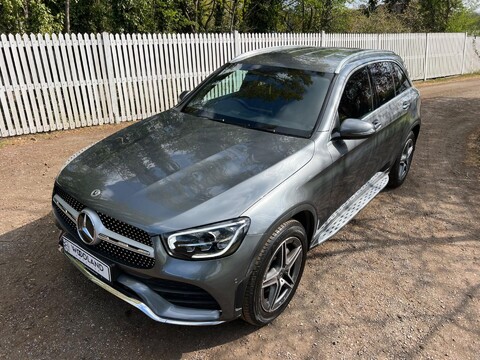 Mercedes-Benz GLC GLC 220 D 4MATIC AMG LINE 16