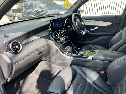 Mercedes-Benz GLC GLC 220 D 4MATIC AMG LINE 48