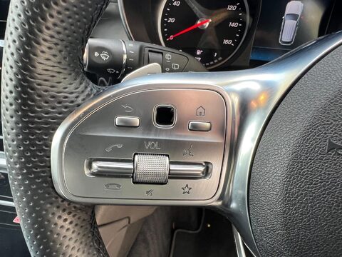 Mercedes-Benz GLC GLC 220 D 4MATIC AMG LINE 28