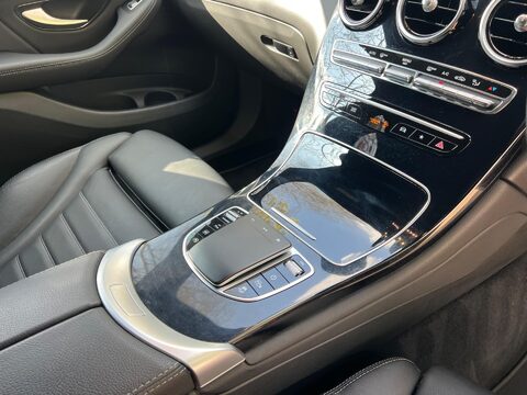 Mercedes-Benz GLC GLC 220 D 4MATIC AMG LINE 27