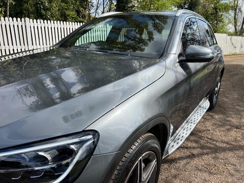 Mercedes-Benz GLC GLC 220 D 4MATIC AMG LINE 21