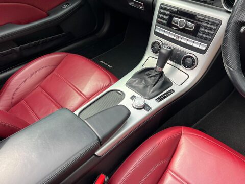 Mercedes-Benz SLK SLK55 AMG 37