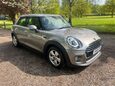 Mini Hatch COOPER CLASSIC 1