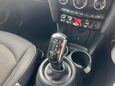 Mini Hatch COOPER CLASSIC 16
