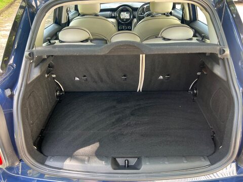 Mini Hatch COOPER 42