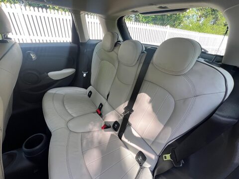 Mini Hatch COOPER 35