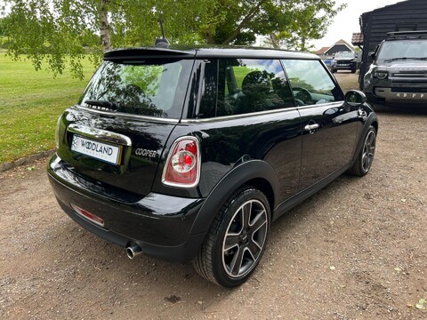Mini Hatch COOPER 10