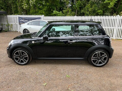 Mini Hatch COOPER 15