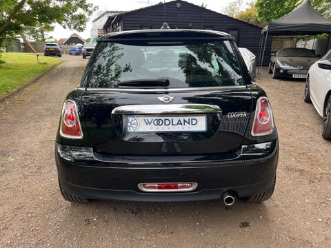 Mini Hatch COOPER 16