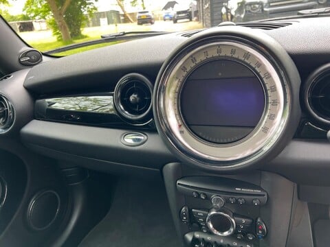 Mini Hatch COOPER 20