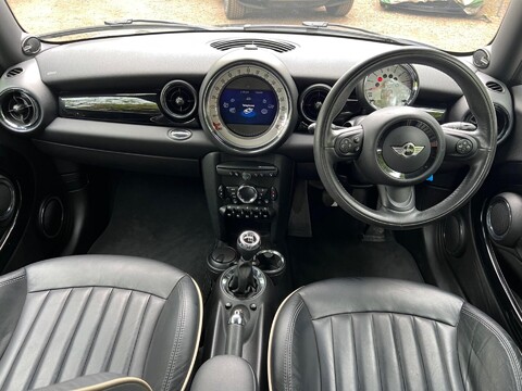 Mini Hatch COOPER 25