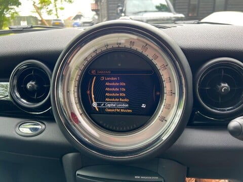 Mini Hatch COOPER 37