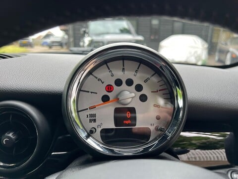 Mini Hatch COOPER 41