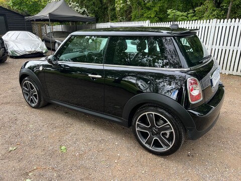 Mini Hatch COOPER 14