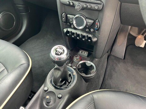 Mini Hatch COOPER 22