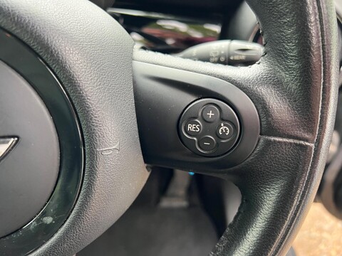 Mini Hatch COOPER 33