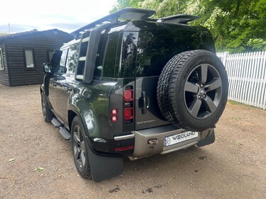 Land Rover Defender 3.0 D250 MHEV X-Dynamic HSE Auto 4WD Euro 6 (s/s) 5dr 4
