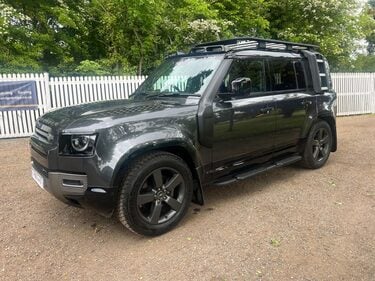 Land Rover Defender 3.0 D250 MHEV X-Dynamic HSE Auto 4WD Euro 6 (s/s) 5dr 3