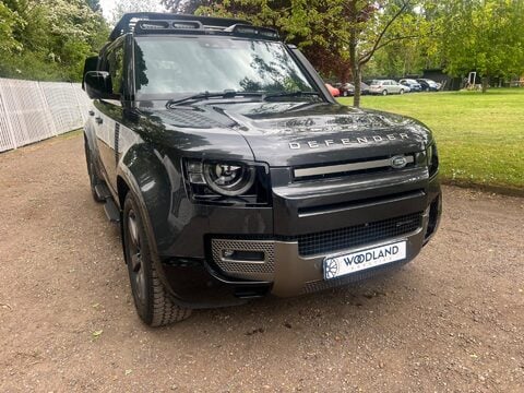 Land Rover Defender 3.0 D250 MHEV X-Dynamic HSE Auto 4WD Euro 6 (s/s) 5dr 6