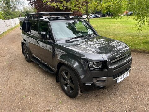 Land Rover Defender 3.0 D250 MHEV X-Dynamic HSE Auto 4WD Euro 6 (s/s) 5dr 7