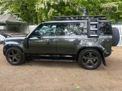 Land Rover Defender 3.0 D250 MHEV X-Dynamic HSE Auto 4WD Euro 6 (s/s) 5dr 20