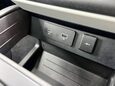 Land Rover Defender 3.0 D250 MHEV X-Dynamic HSE Auto 4WD Euro 6 (s/s) 5dr 47
