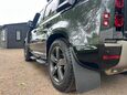 Land Rover Defender 3.0 D250 MHEV X-Dynamic HSE Auto 4WD Euro 6 (s/s) 5dr 18