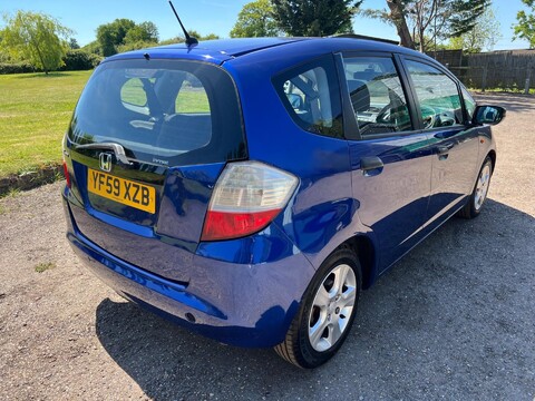 Honda Jazz I-VTEC SE 12