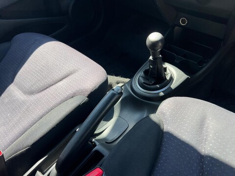 Honda Jazz I-VTEC SE 18