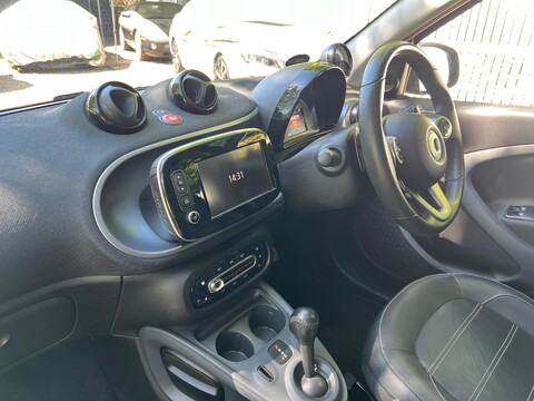 Smart Forfour EDITION BLACK T 18
