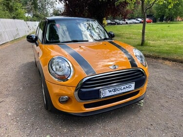 Mini Hatch COOPER D 3