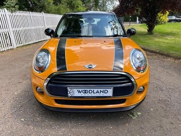 Mini Hatch COOPER D 4