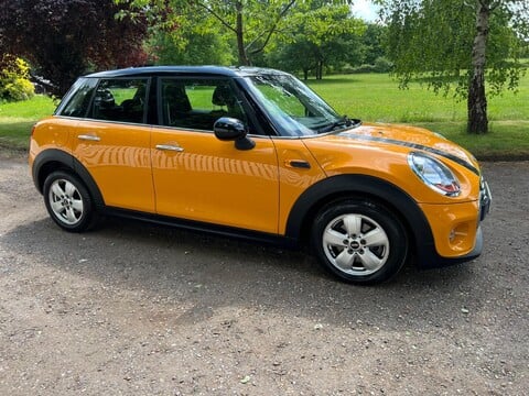 Mini Hatch COOPER D 12