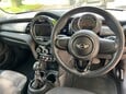 Mini Hatch COOPER D 21