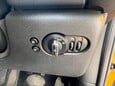 Mini Hatch COOPER D 22