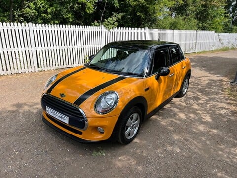 Mini Hatch COOPER D 39