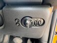 Mini Hatch COOPER D 23