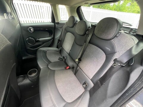 Mini Hatch COOPER SD 34